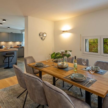 Sweethome - Luxus Pur - Grosse Kueche, 2 Baeder, 2 Terrassen Ottobrunn Esterno foto